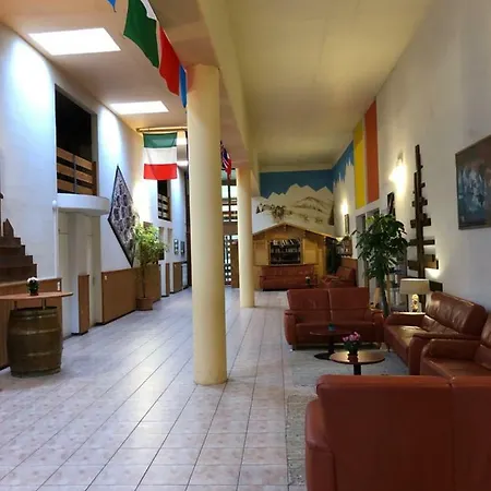 Les Cretes Apartment *